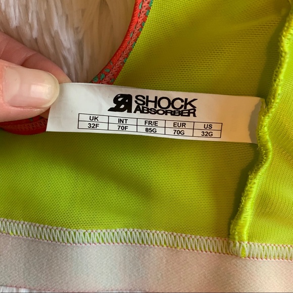 Shock Absorber Front Close Zip Sports Bra 32G - Picture 4 of 7